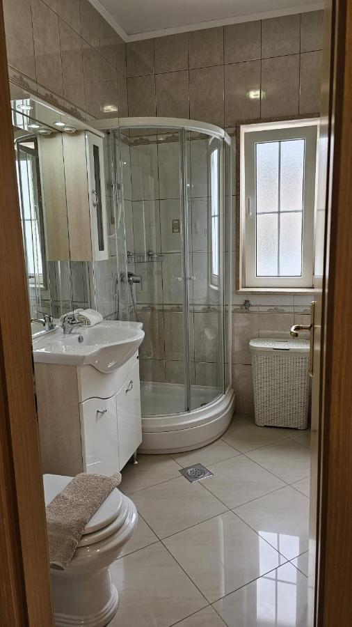 Apartmani Barnjak Трогир Екстериор снимка
